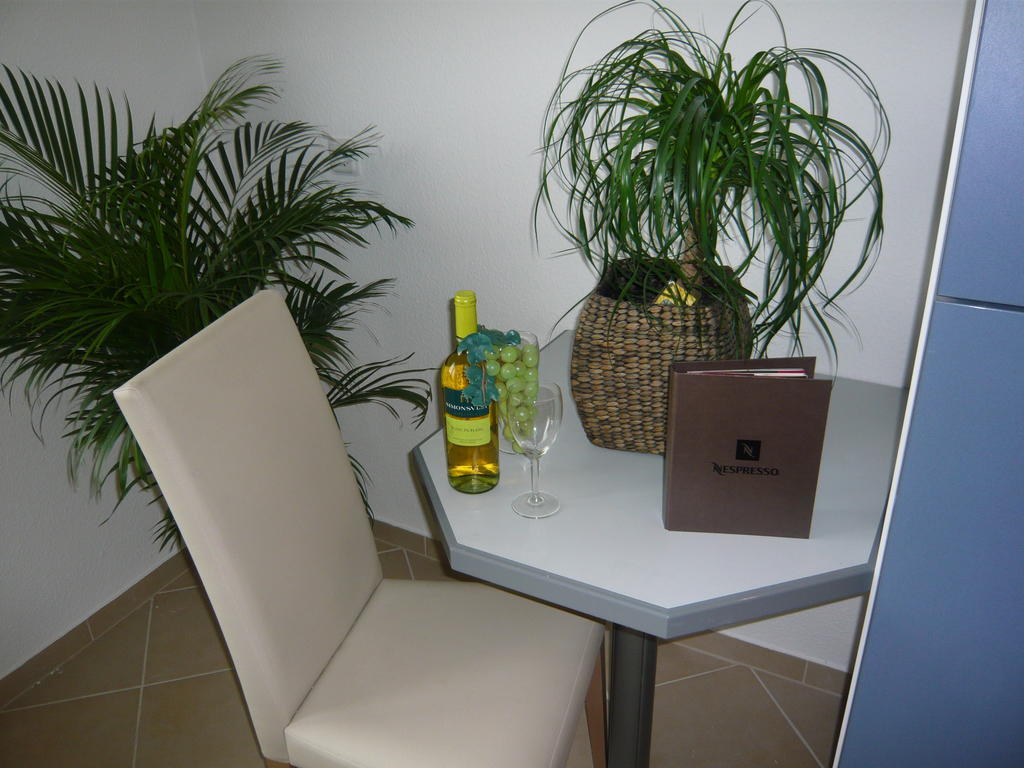 Pummpaelzhof Apartment Bad Salzungen Ruang foto